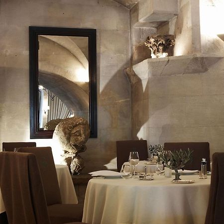 Hotel Baumaniere Les Baux De Provence ภายนอก รูปภาพ
