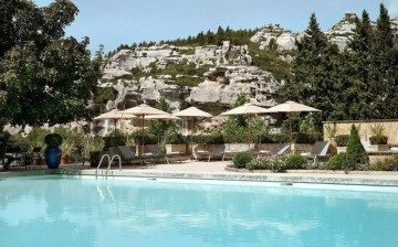 Hotel Baumaniere Les Baux De Provence ภายนอก รูปภาพ